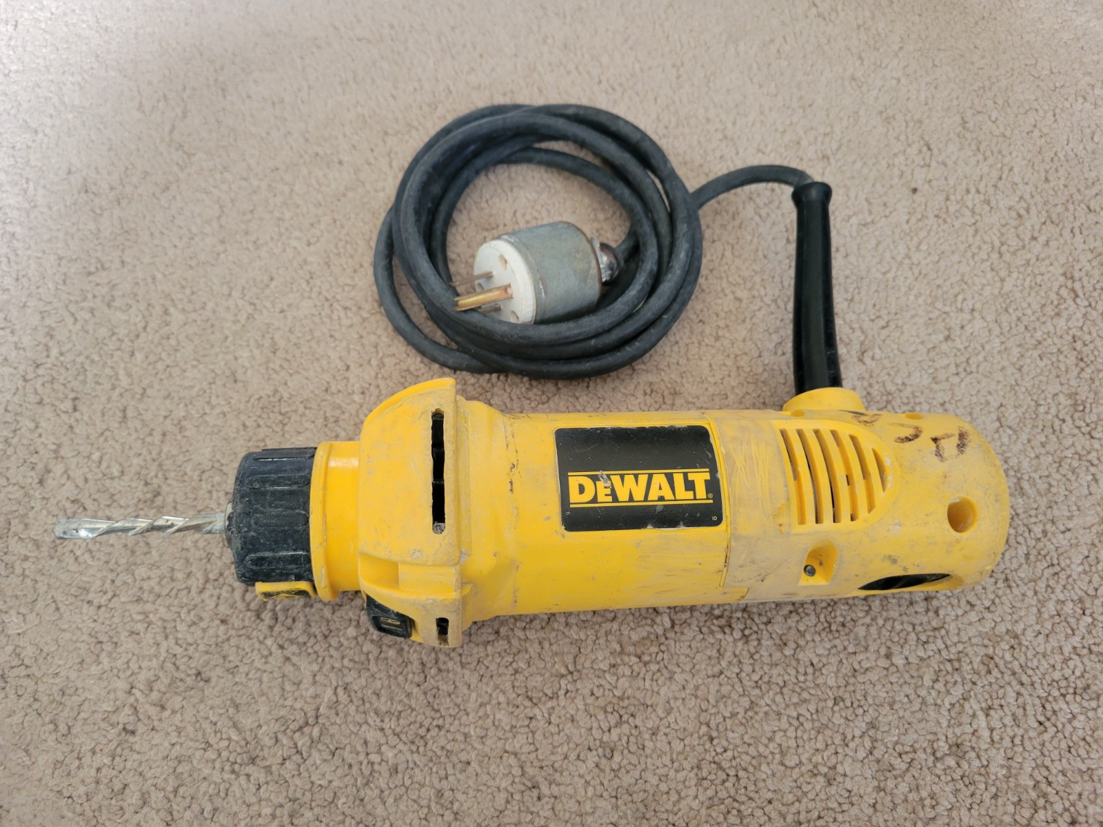 Dewalt DW660 Cut-Out Tool 120V Corded 5 Amp 30000 RPM Working USED