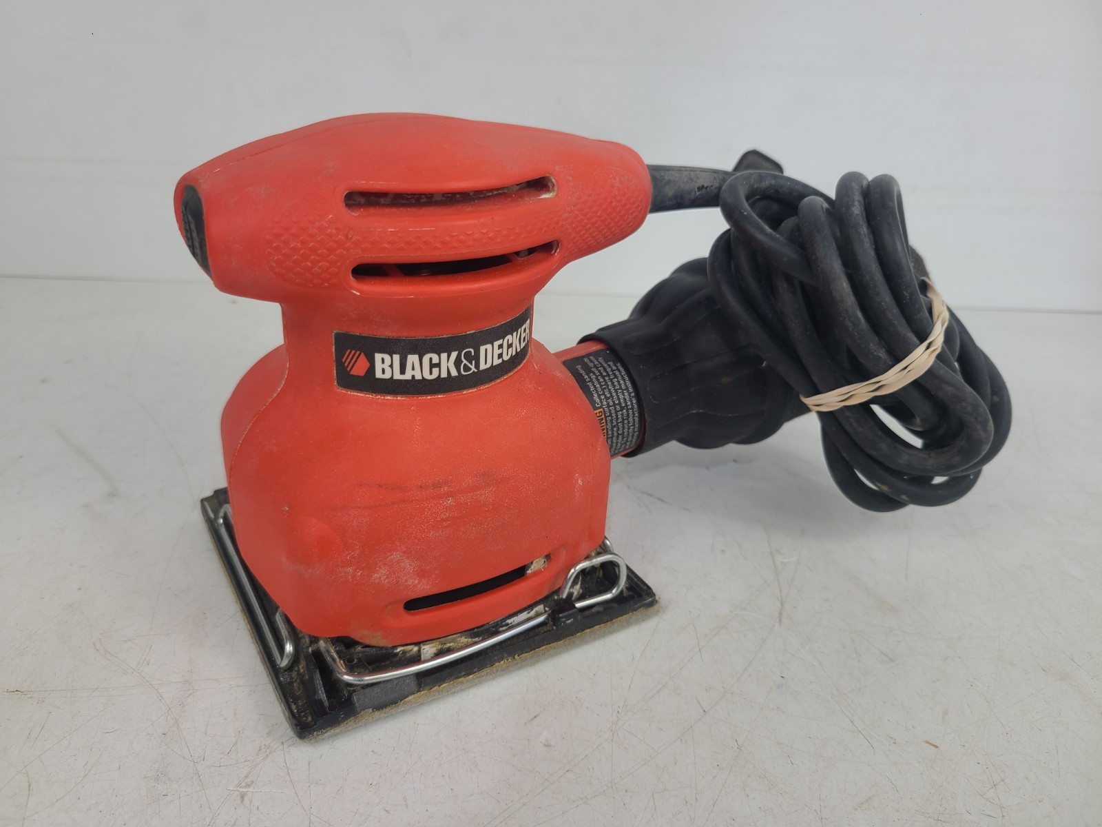 Black & Decker Sander 1/4 in Sheet Finishing Palm Sander Model FS500 (TESTED)