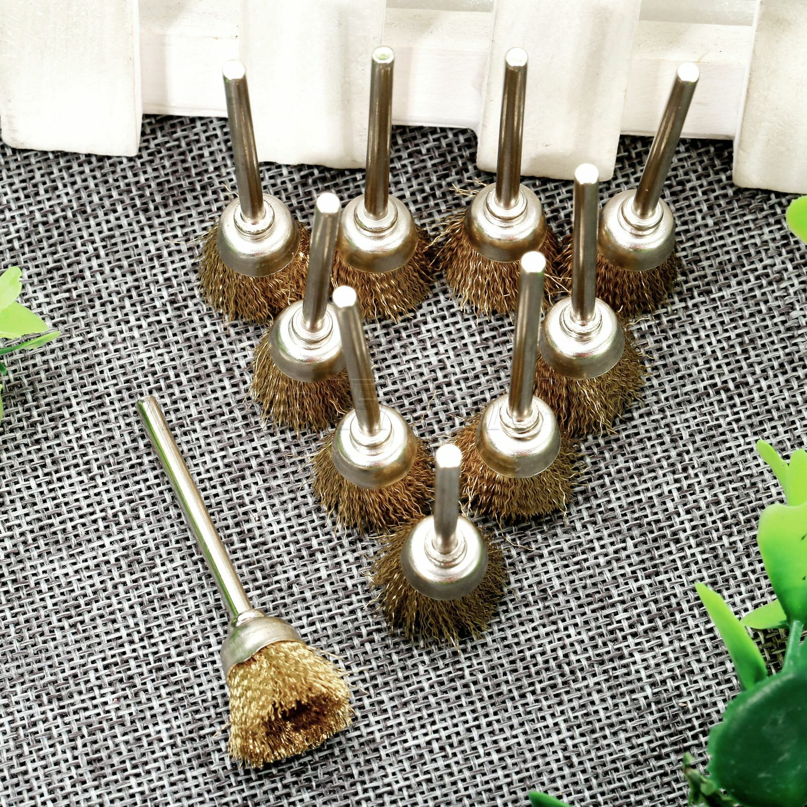 10pcs 3mm Shank Brass Wire Cup Wheel Brushes 15mm Grinder Power Rotary Tool