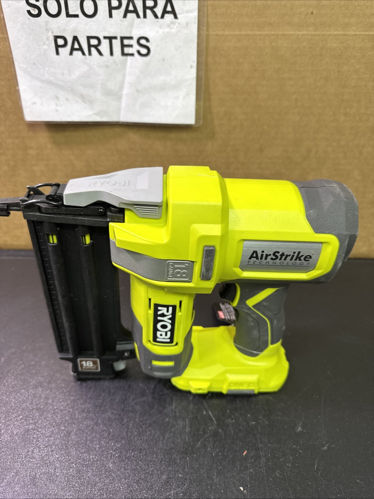 Ryobi P321 18V 18 Gauge Brad Nailer-W18