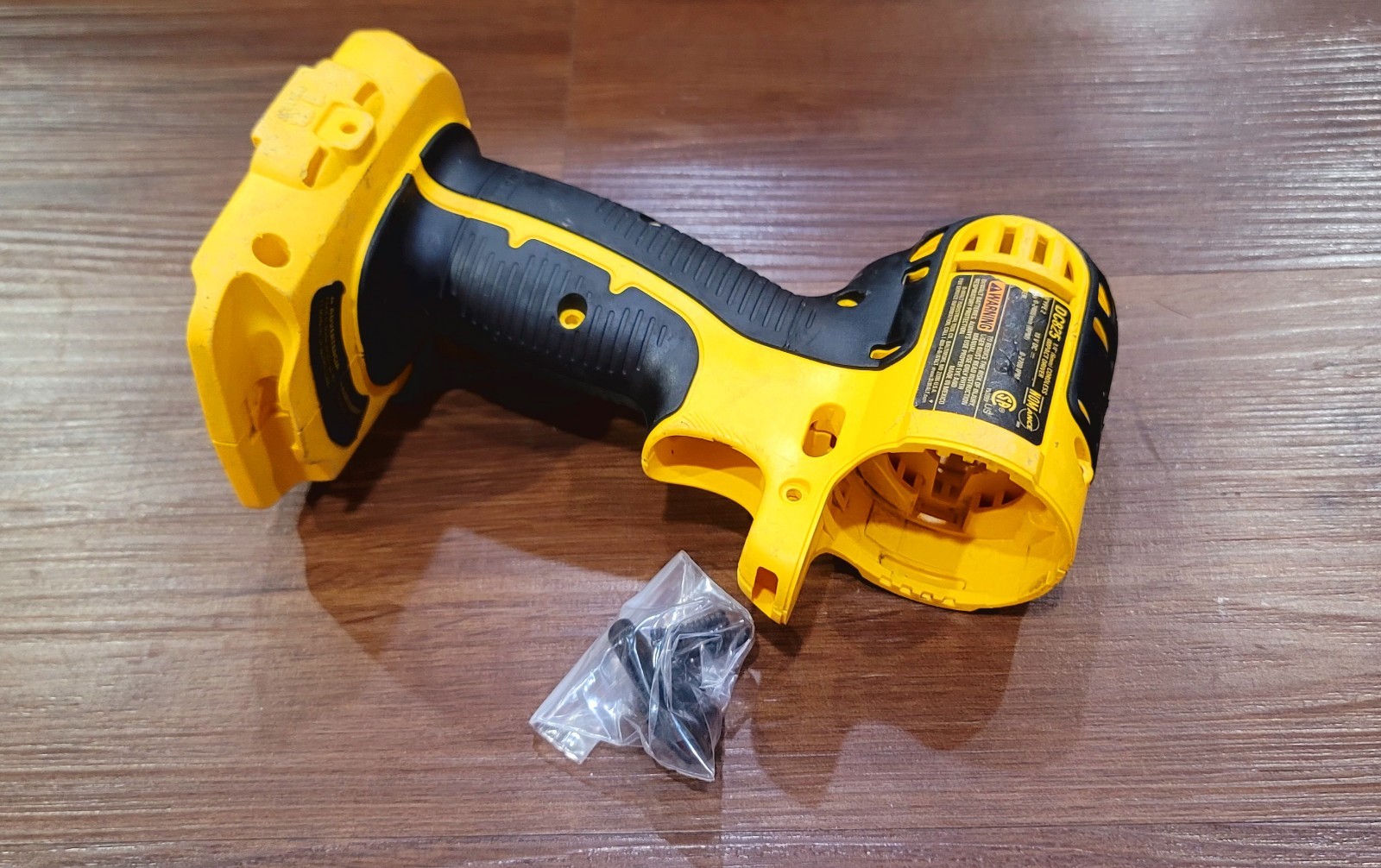 DEWALT HOUSING SET FOR DC825 1/4 inch 18V Impact Driver DWB-658395-04
