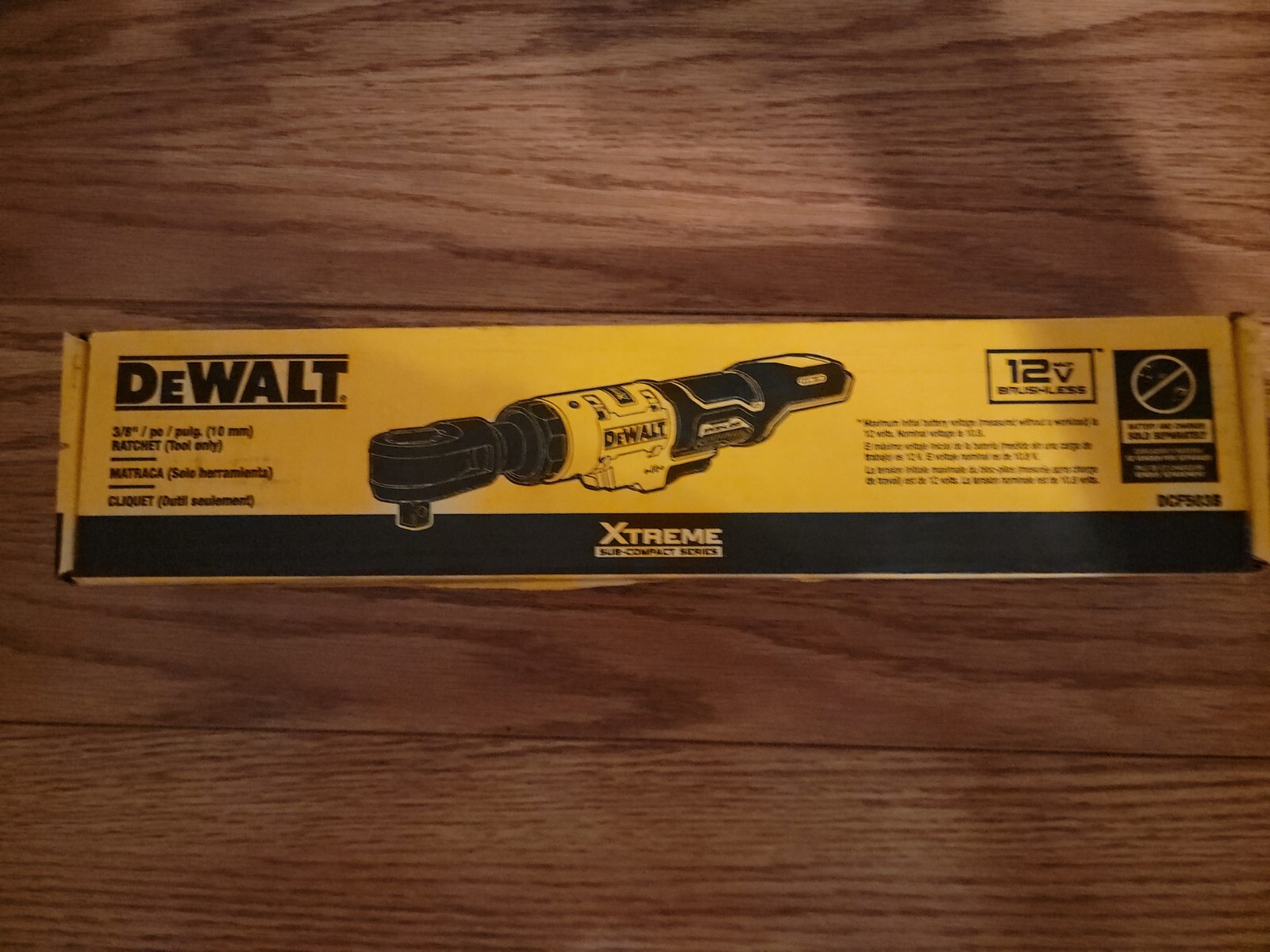 DeWalt DCF903B XTREME 12-V Max Brushless 3/8-in Drive Cordless Ratchet Wrench
