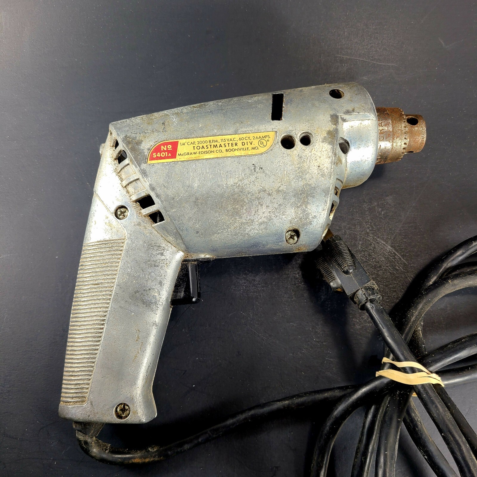 Vintage Toastmaster McGraw-Edison Drill 1/4 in 2000 RPM 5401A – Tested & Working