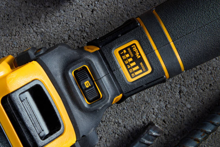DeWALT DCG409VSN 20V MAX FLEXVOLT Advantage 5&Prime; Brushless Grinder Bare Tool
