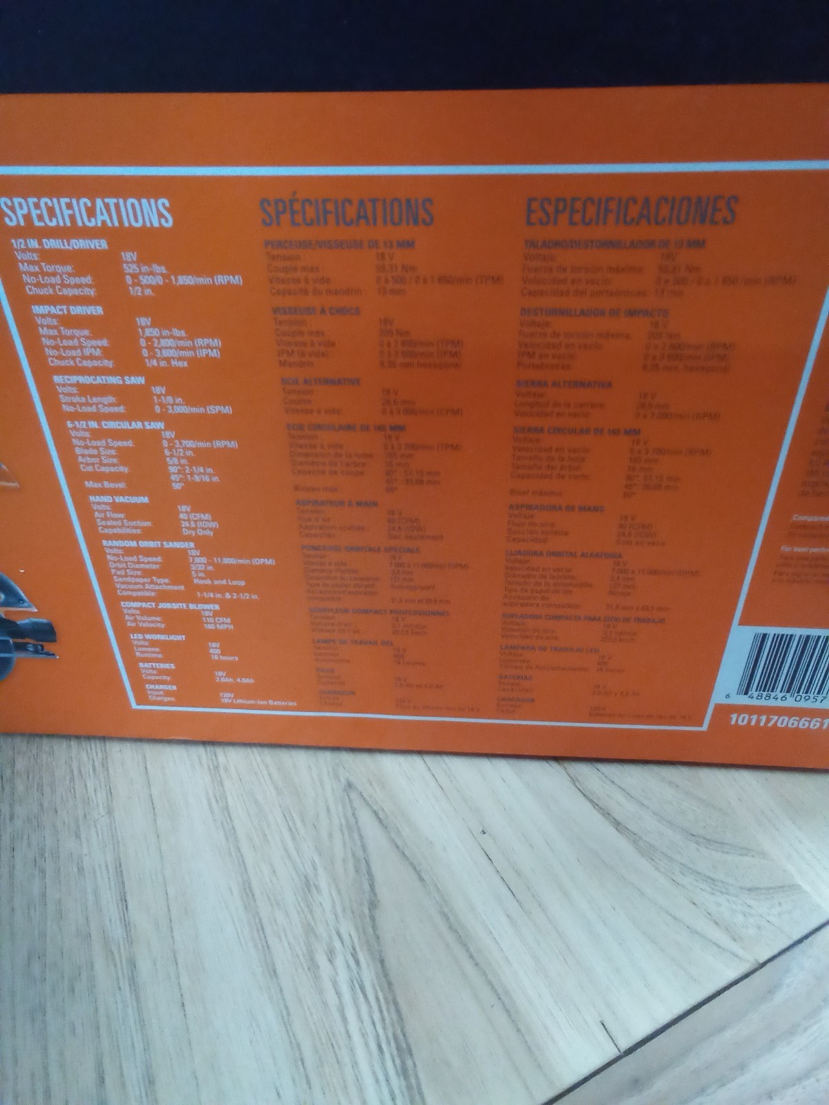RIDGID 18V Cordless 8 Tool Combo Kit w/ 2 Battery & Rapid Charger Model# R96850