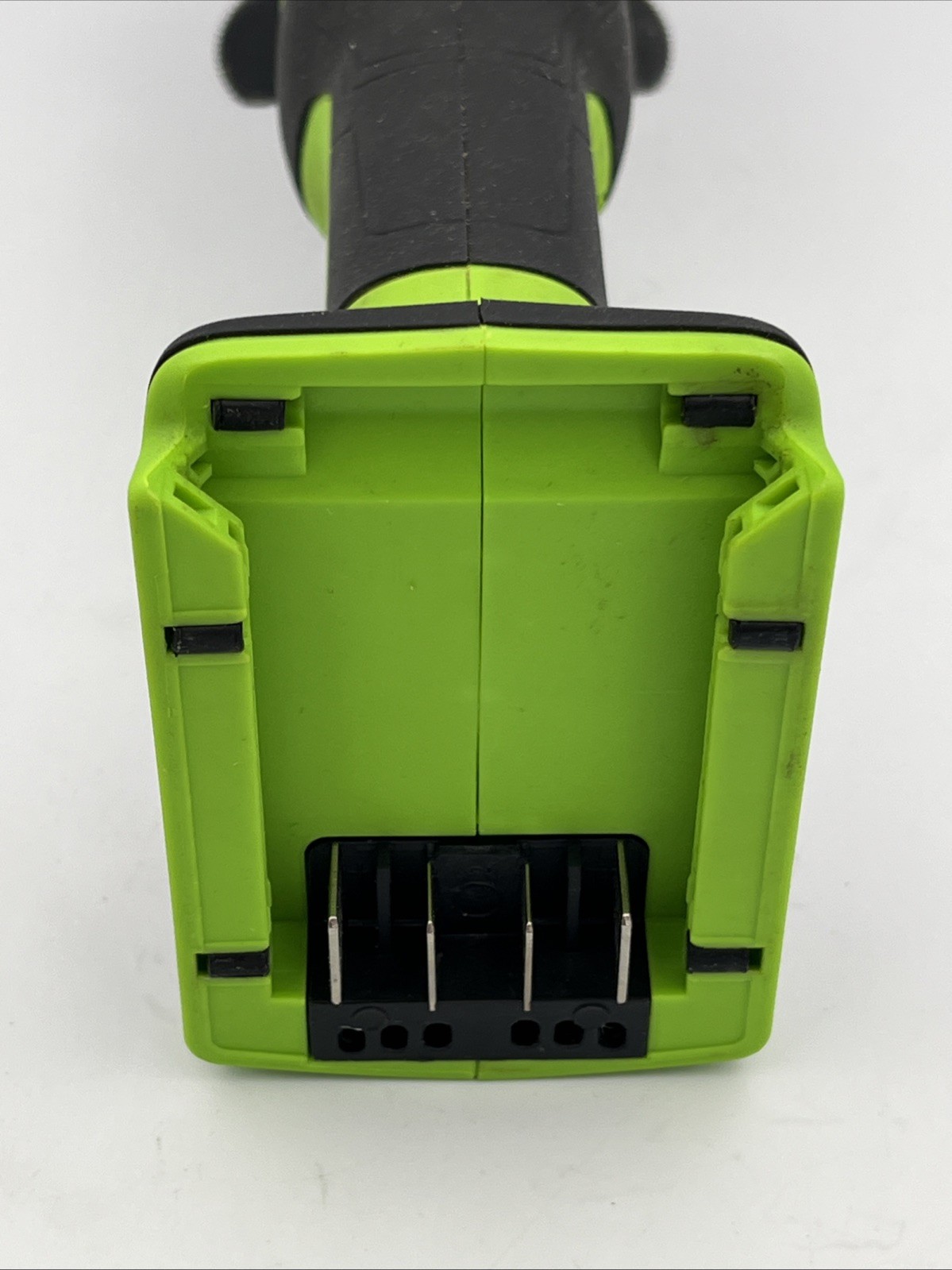Greenworks MTG305 24V Cordless Oscillating Multi Tool w/ Battery & Charger Works