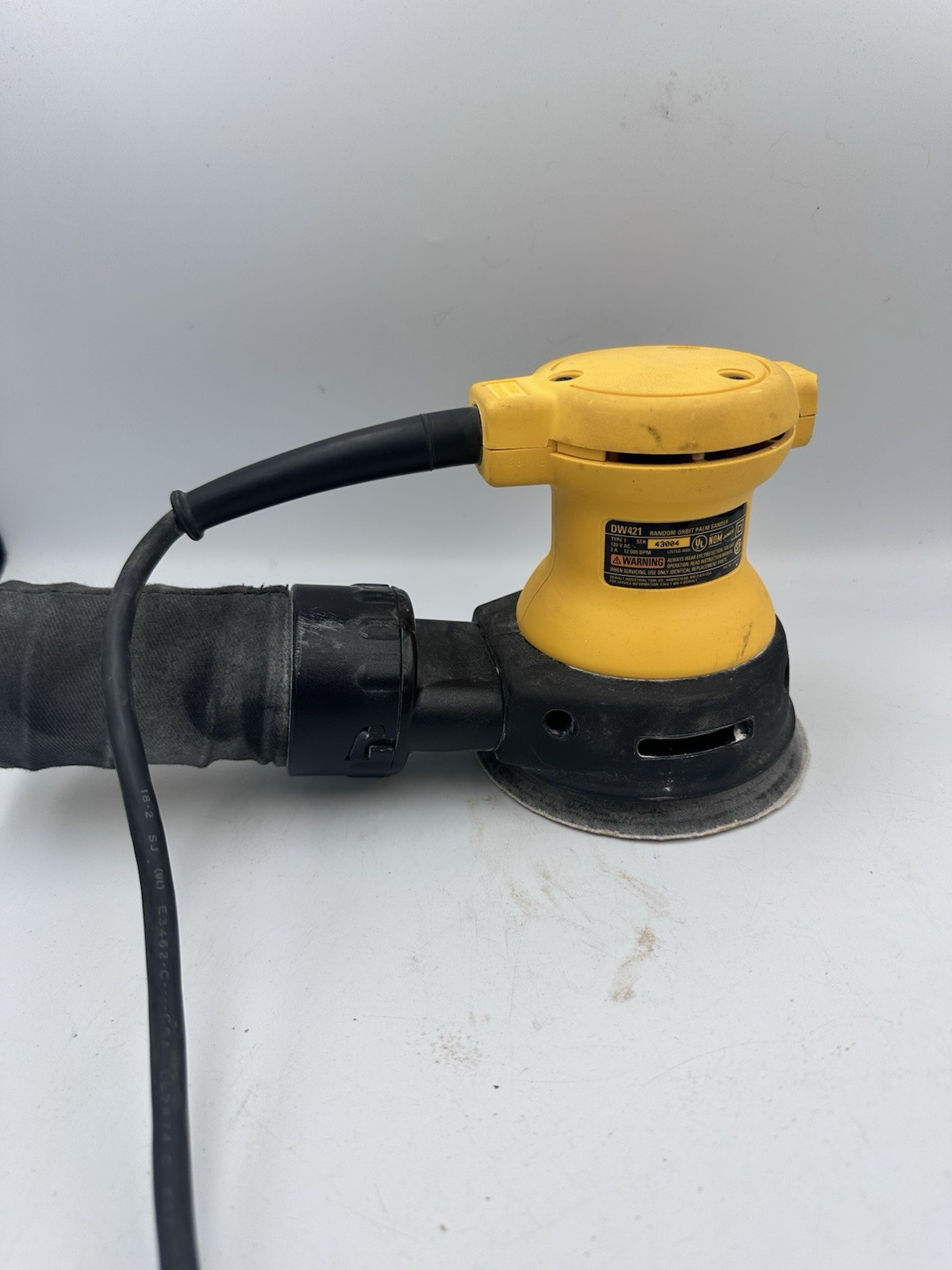 DeWalt DW421 5” Random Orbit Palm Sander