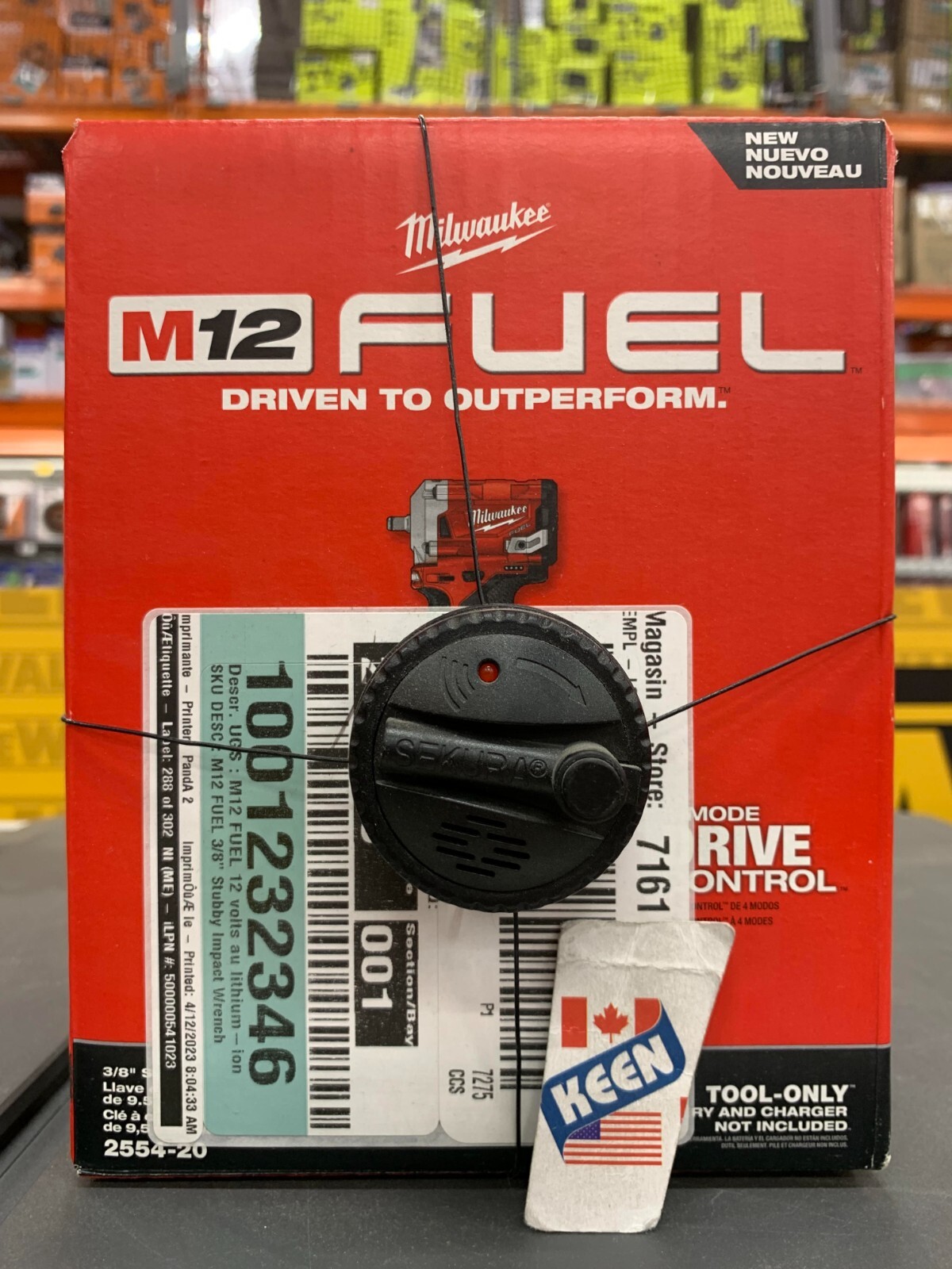 Milwaukee CANADA 12V Li-Ion Brushless Cordless Stubby 3/8&Prime; Impact Wrench (BARE)