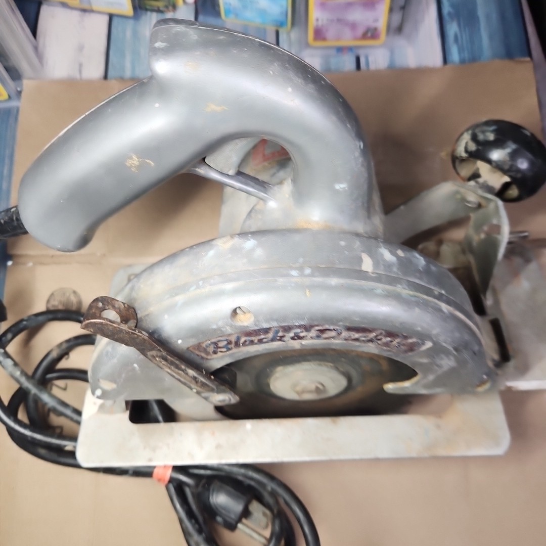 Black & Decker U377 Professional Heavy Duty Metal Body Circular Saw Tested 665