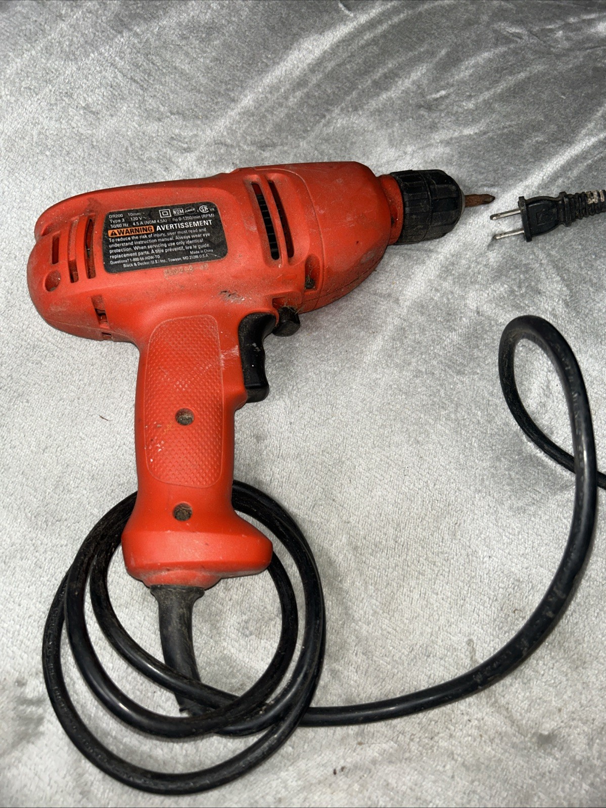 Black & Decker DR200 Type3 Corded Keyless Hand Drill 4.5A 0-1350 RPM
