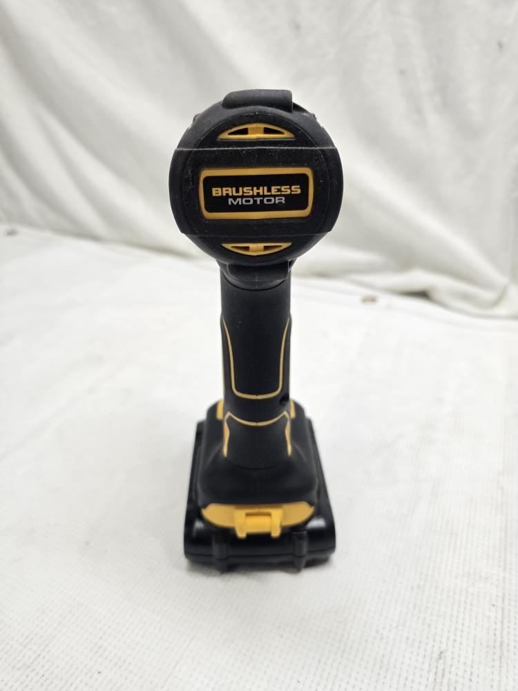 DEWALT DCF787/DCD777 (P31021448)