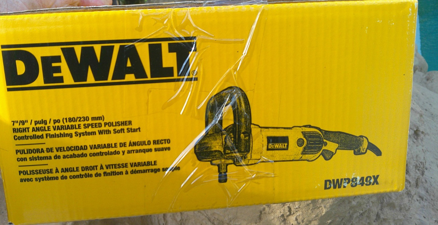 Dewalt DWP849X 7&Prime;/9&Prime; Variable Speed Rotary Polisher, 12 Amp