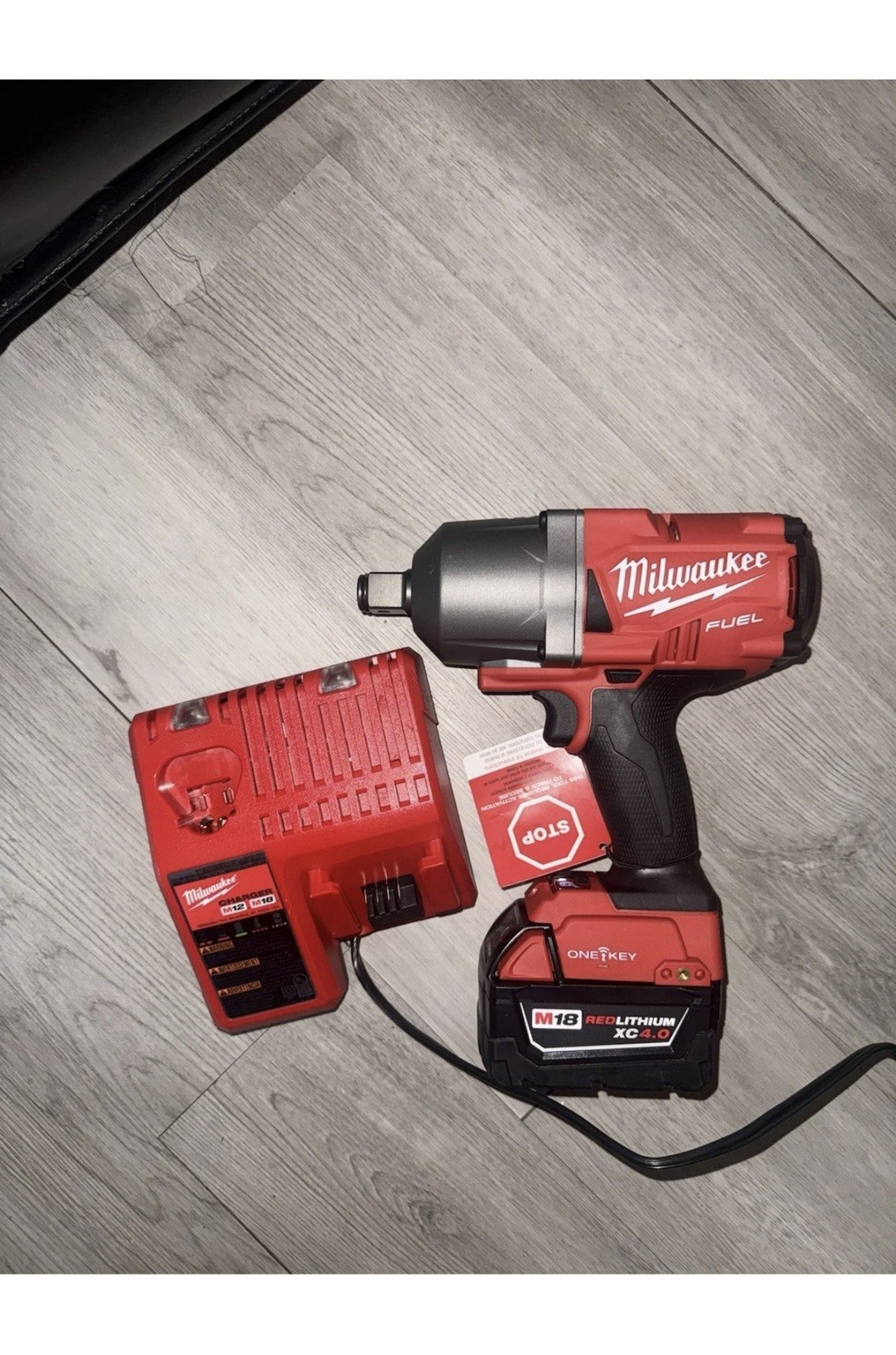 3/4&Prime; Brushless Cordless Electric Impact Wrench 1549Ft-lbs (2100Nm)