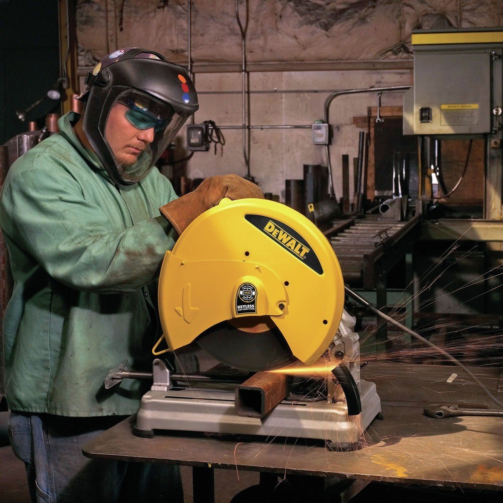 DEWALT 14 in. Chop Saw w/ Quick-Change System D28715 Certified Refurbished
