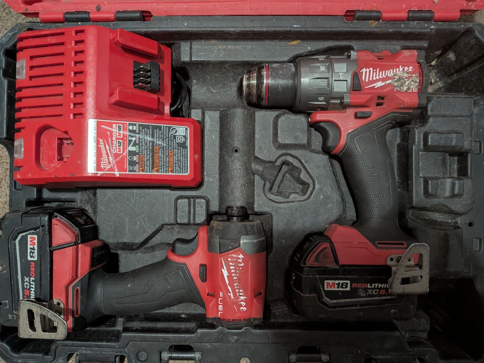 Milwaukee M18 FUEL 18V 3697-22 2-Tool Combo Kit w/ 2 Li-Ion Batteries